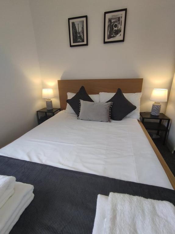 1 Bedroom Apartment With Free Parking Weymouth Bagian luar foto