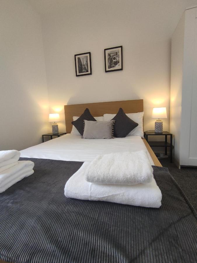 1 Bedroom Apartment With Free Parking Weymouth Bagian luar foto